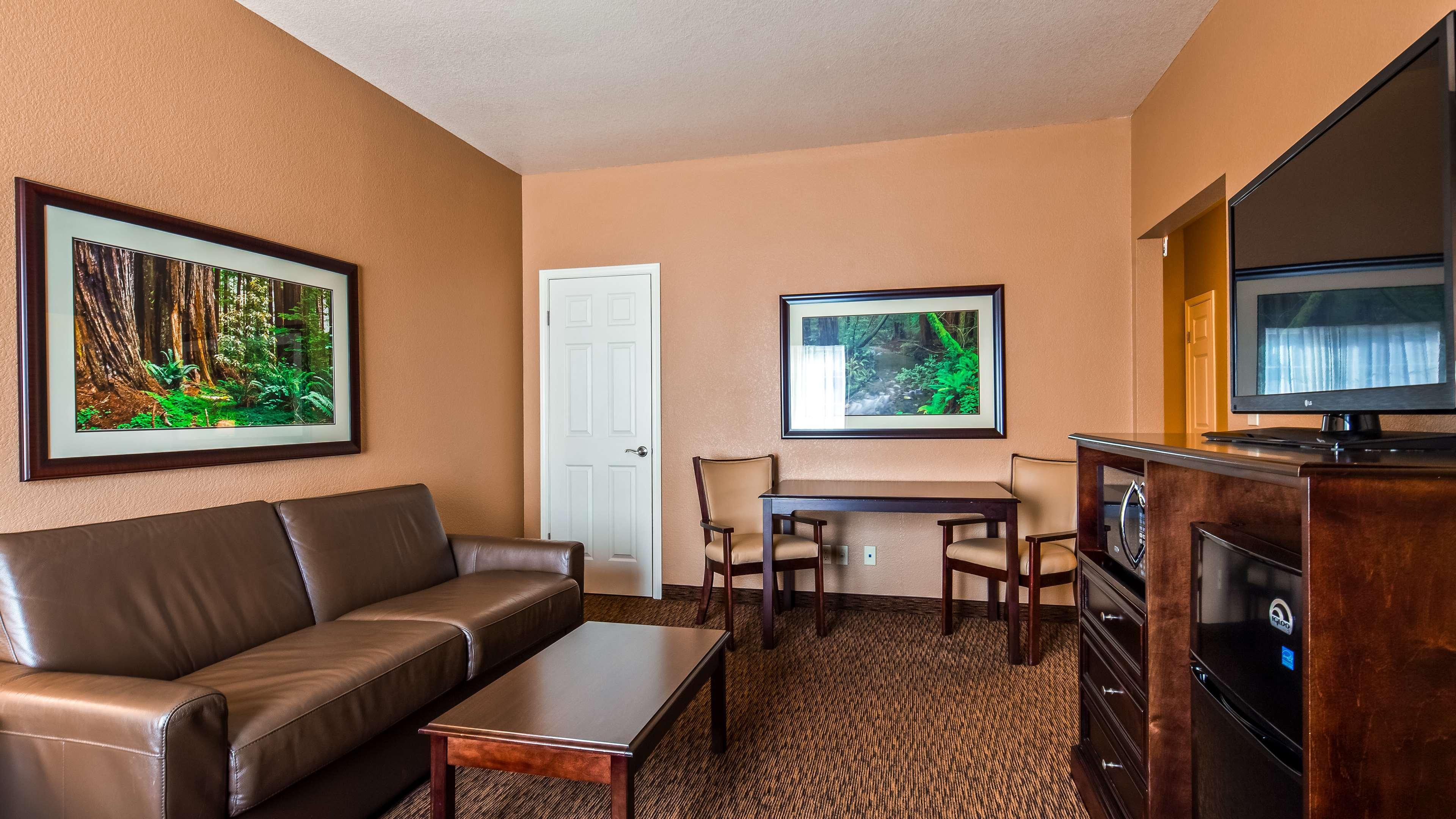 Best Western Country Inn Фортуна Екстер'єр фото
