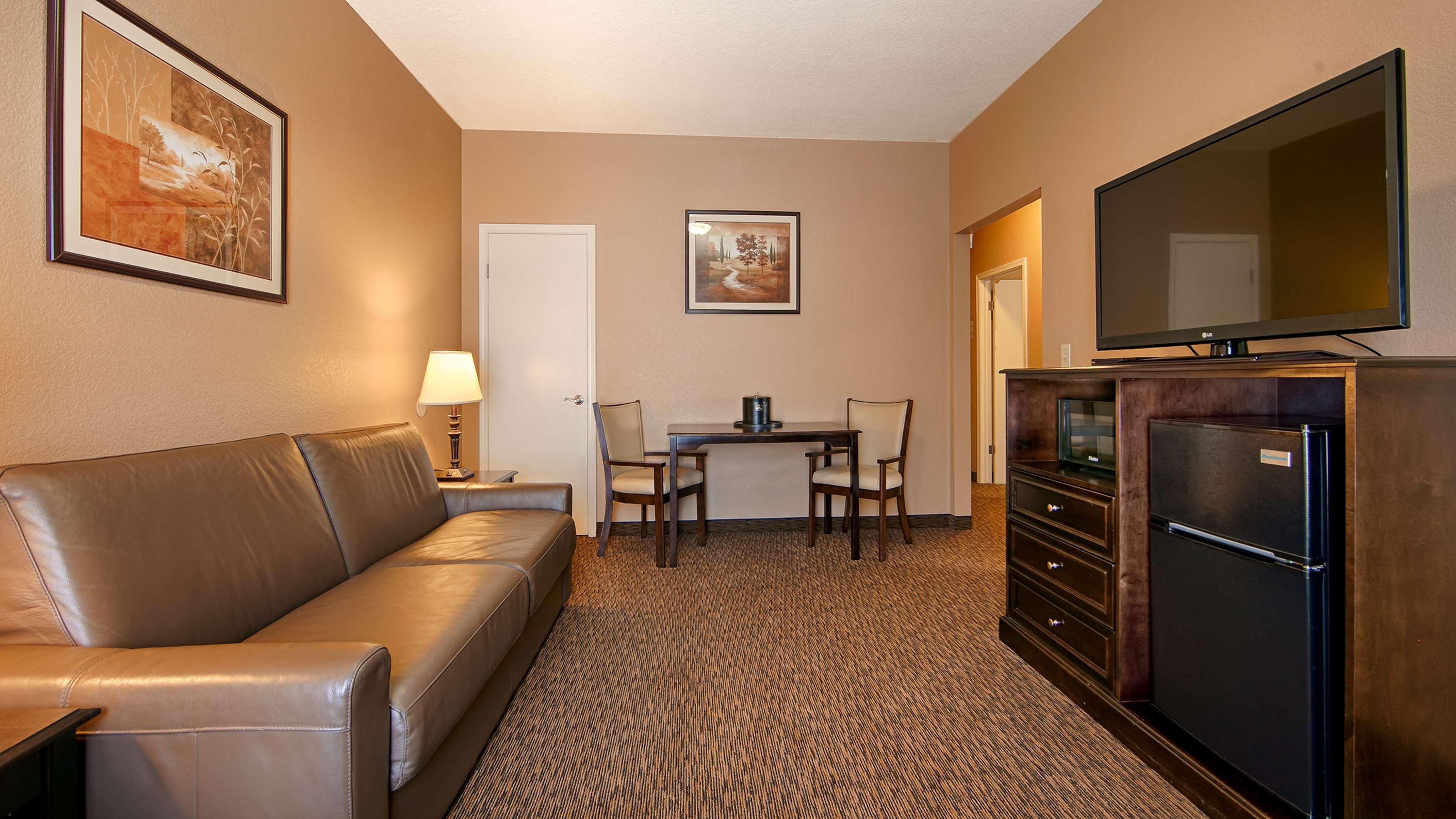 Best Western Country Inn Фортуна Екстер'єр фото