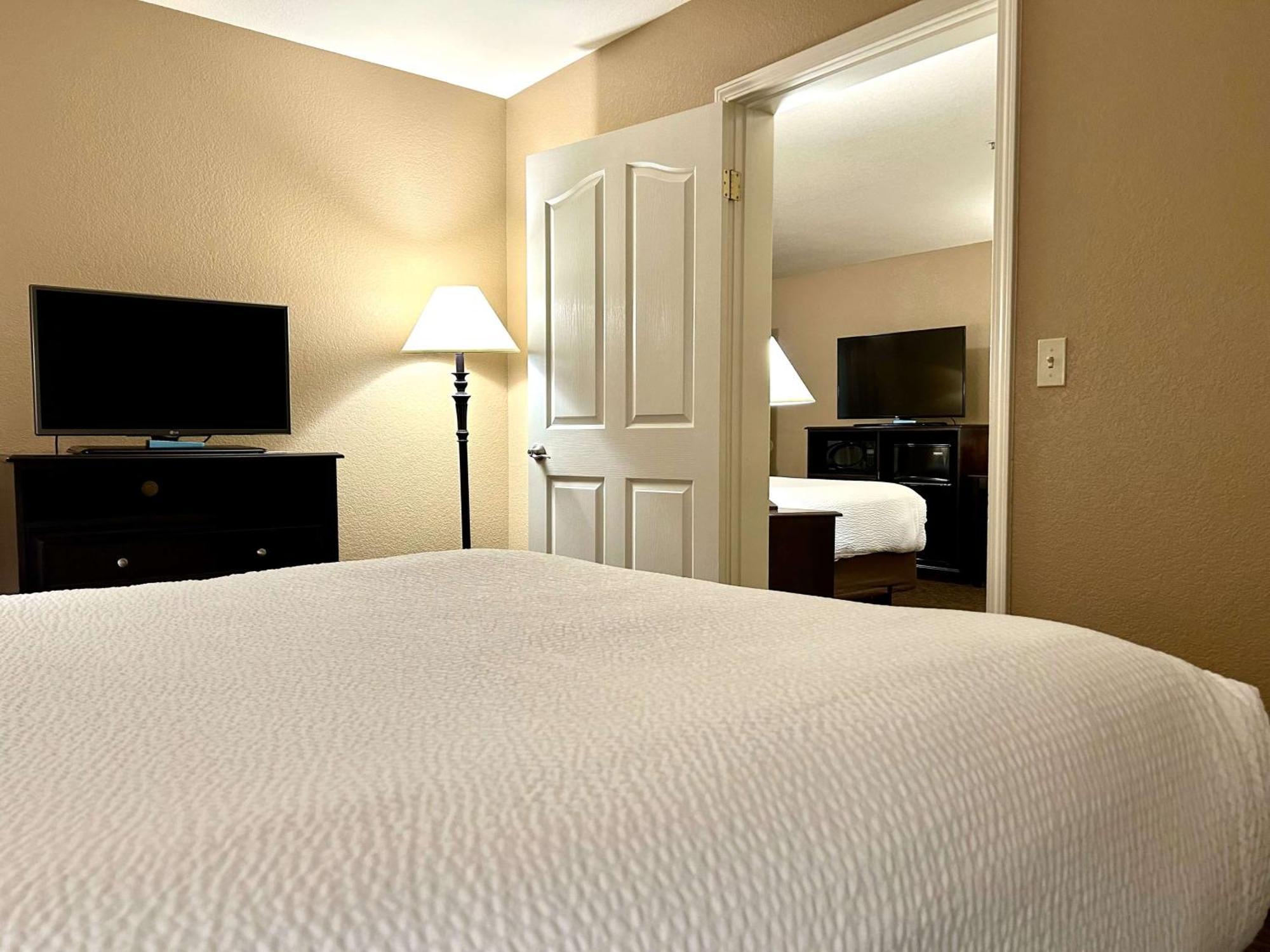 Best Western Country Inn Фортуна Екстер'єр фото