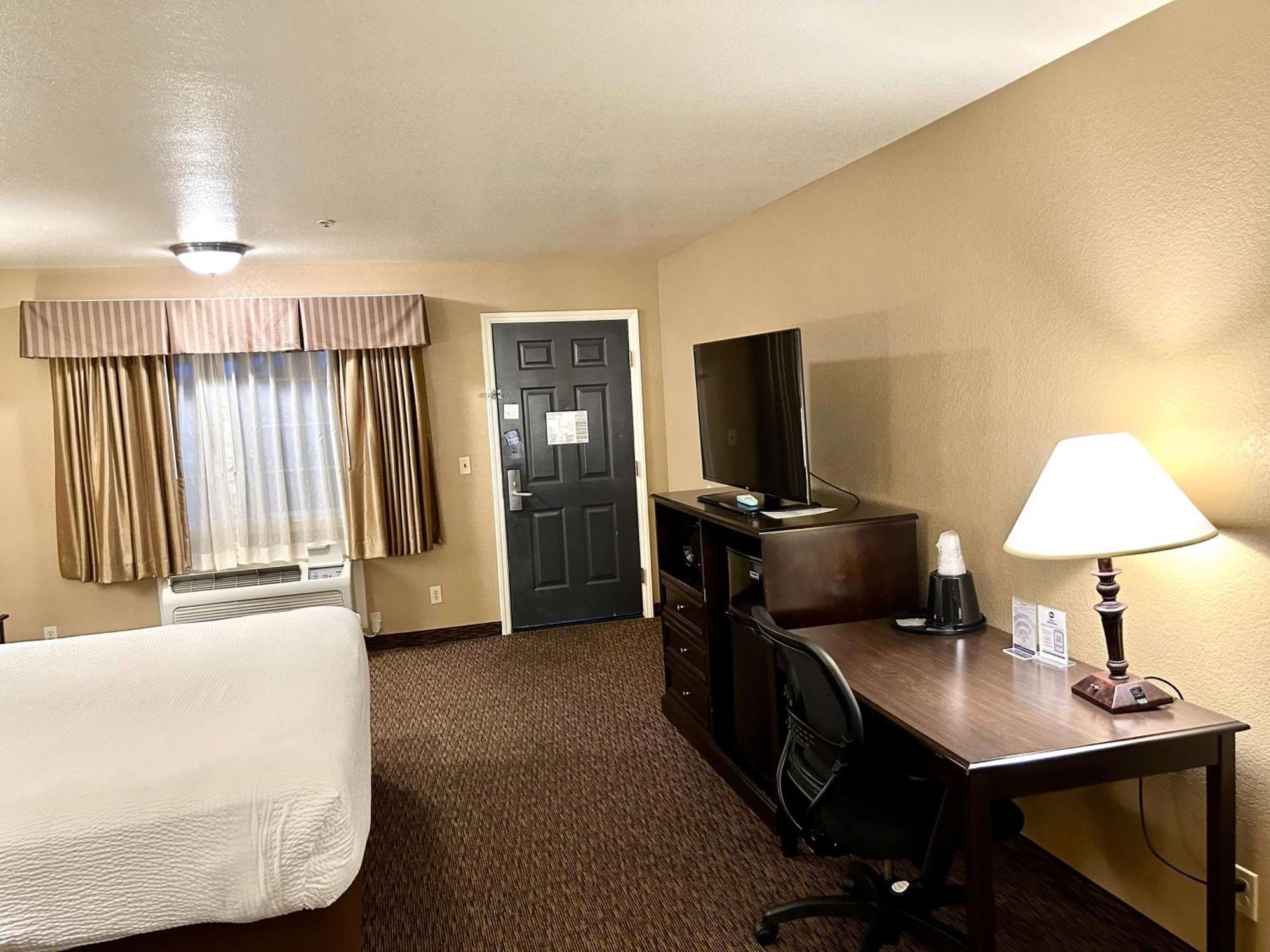 Best Western Country Inn Фортуна Екстер'єр фото
