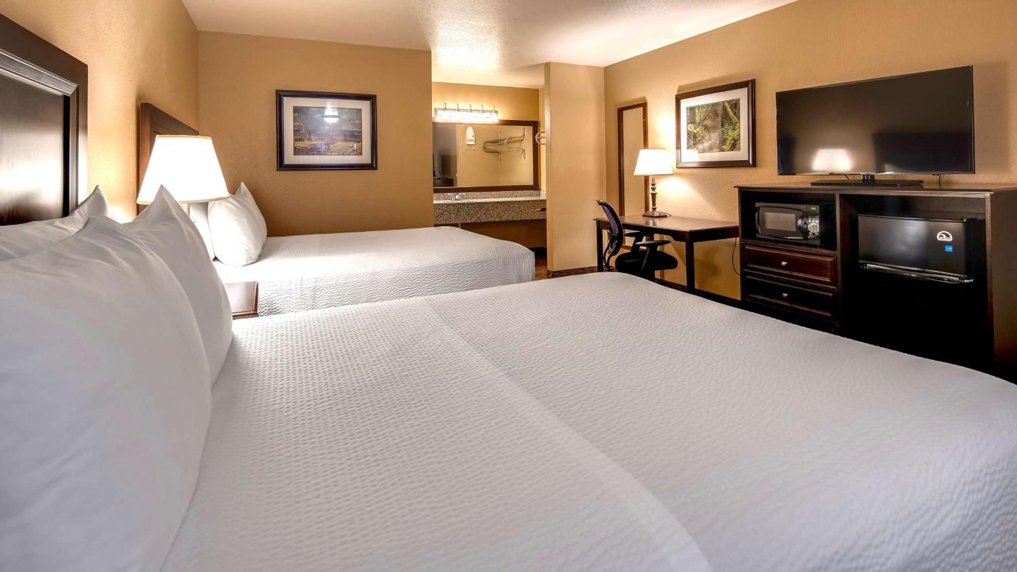 Best Western Country Inn Фортуна Екстер'єр фото