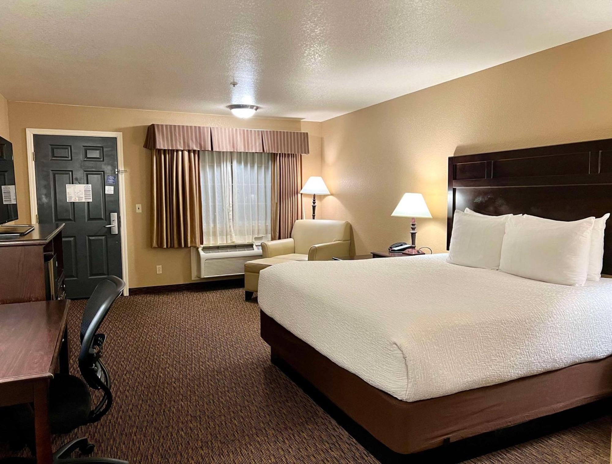 Best Western Country Inn Фортуна Екстер'єр фото