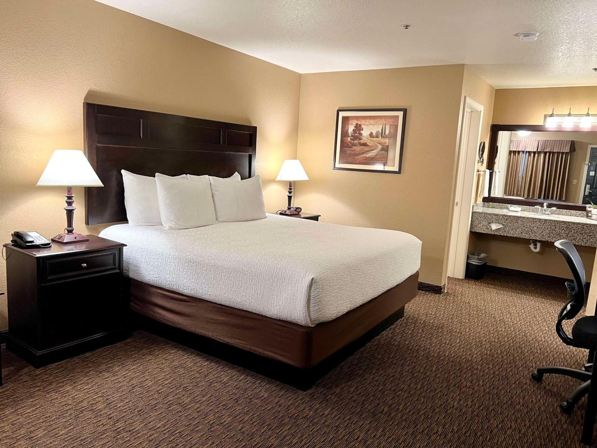 Best Western Country Inn Фортуна Екстер'єр фото