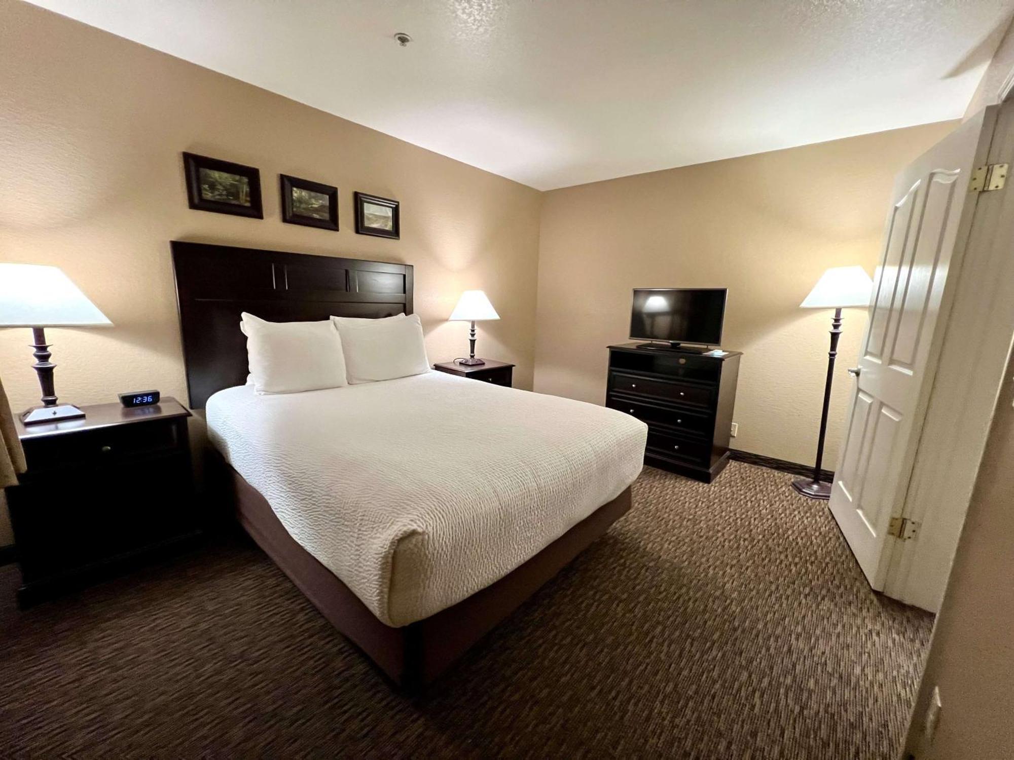 Best Western Country Inn Фортуна Екстер'єр фото